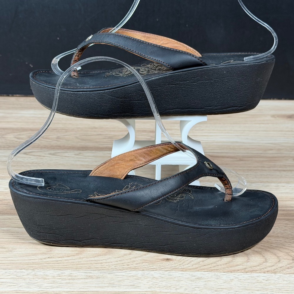 OluKai Paniolo Sandals Womens Size 8 Black Wedge Platform Leather Flip Flops